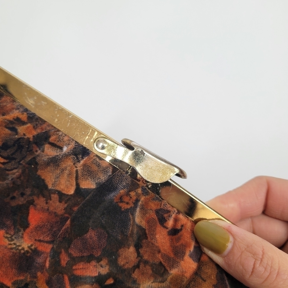 VTG Floral Fabric Unique Opening Bag Clutch Brown Orange Black Flora Gold Strap - Picture 9 of 17
